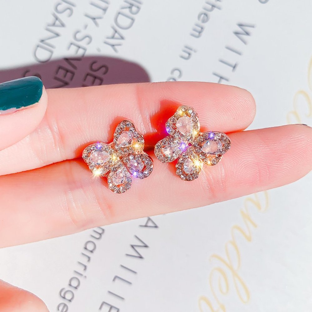 *NEW 18K Yellow Gold Diamond Butterfly Earrings B - Picture 4 of 11